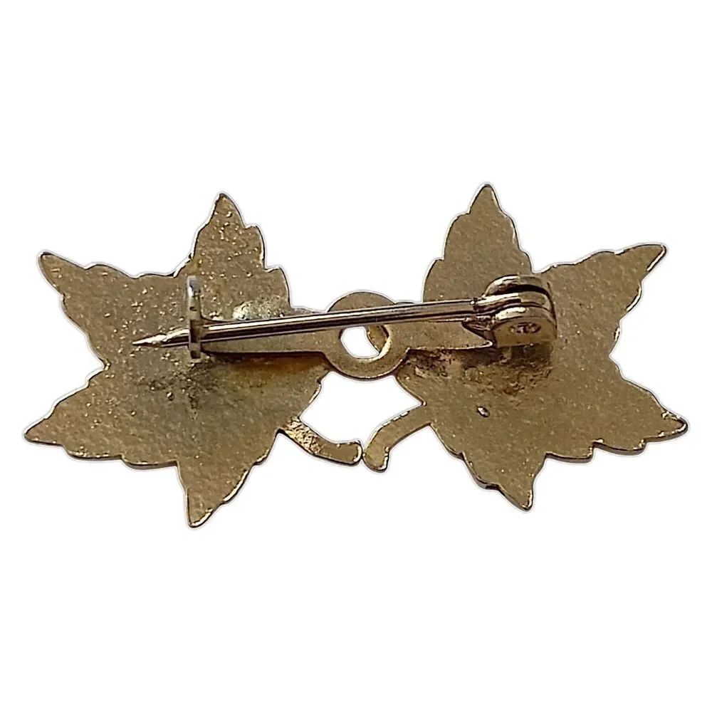 Vintage Niagra Falls Canada Pin Brooch Souvenir Double Maple Leaf Enamel Tourist